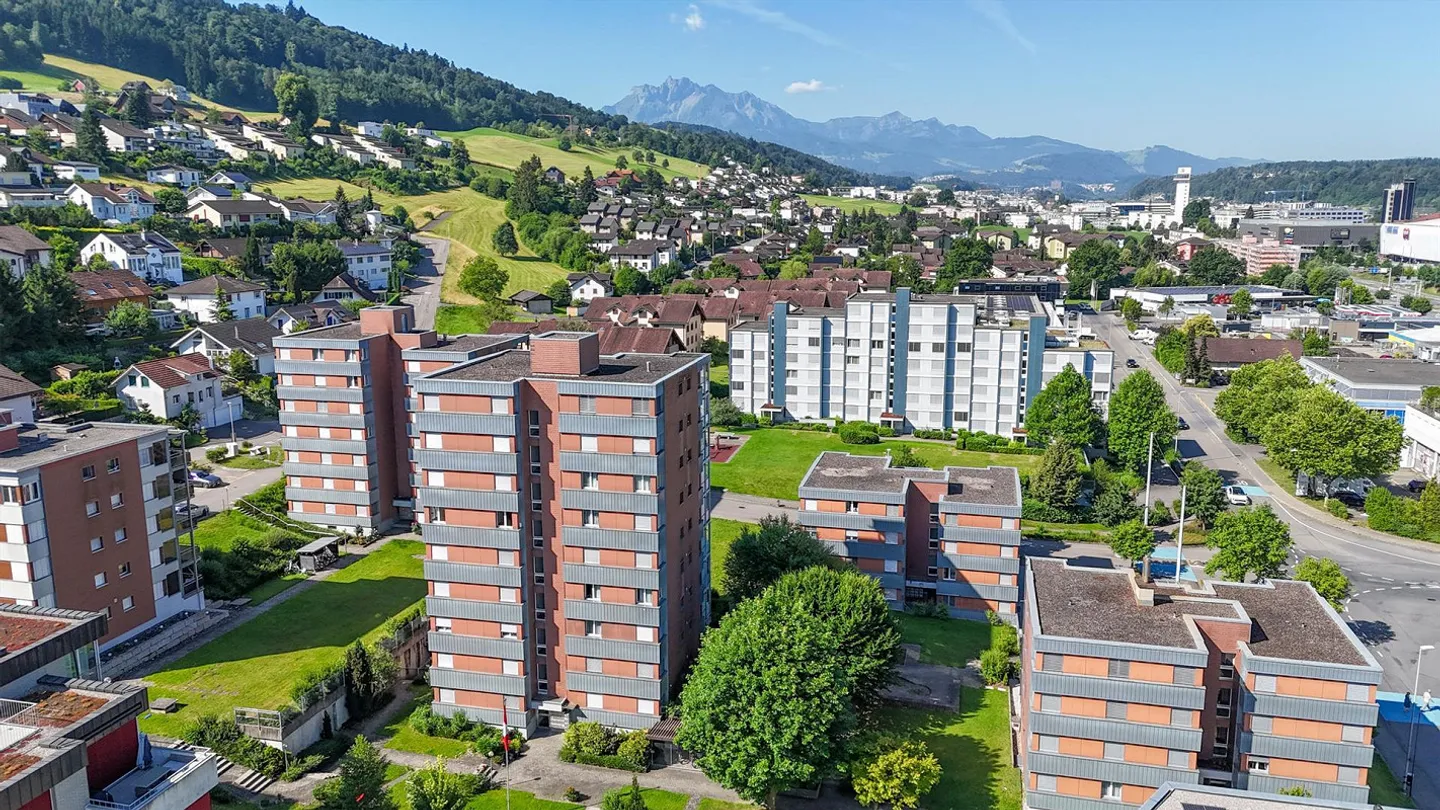Centrally Located Apartment with a View - Photo 9 of 10
