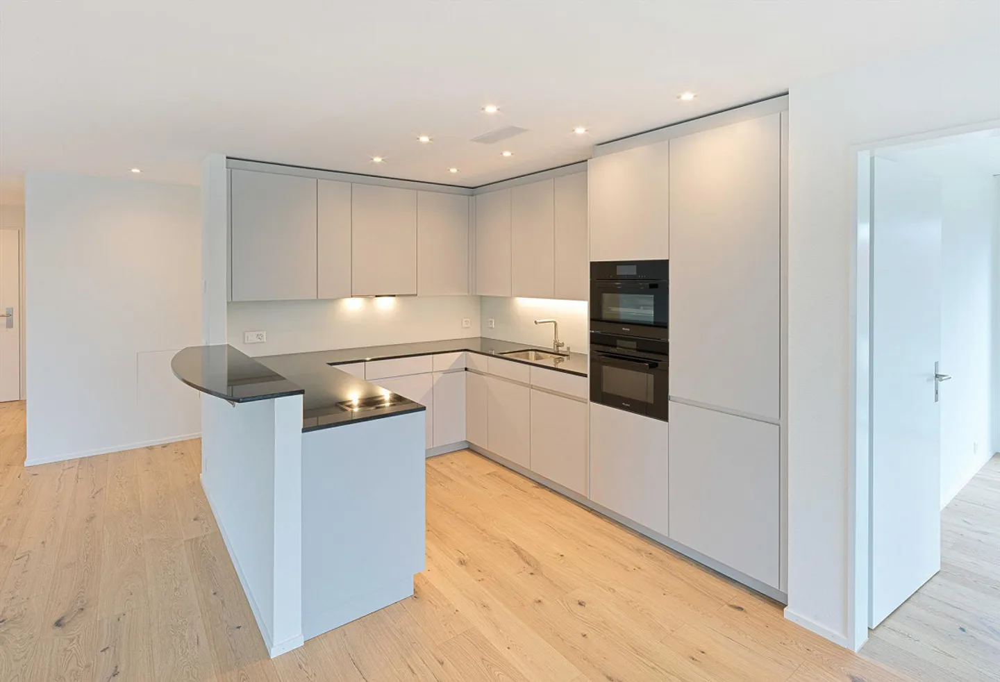 Nuovo appartamento di 4,5 stanze - Foto 7 di 11