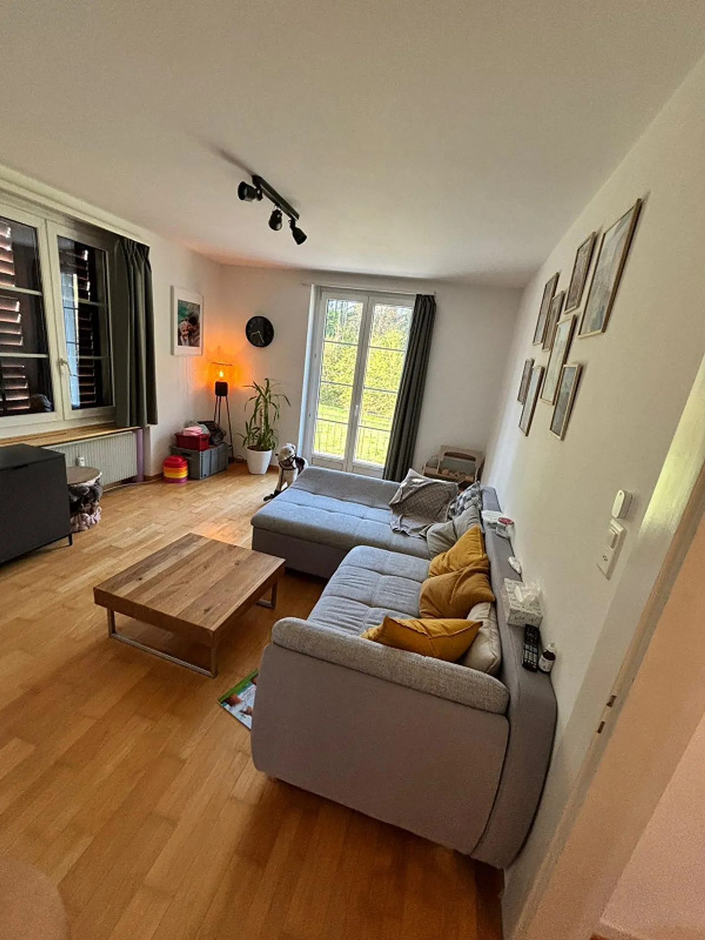 Looking for a new tenant for charming 5.5 room apartment - Photo 1 of 10