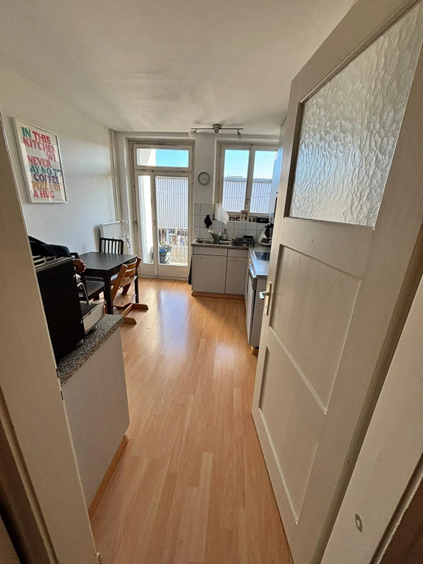 Looking for a new tenant for charming 5.5 room apartment - Photo 2 of 10