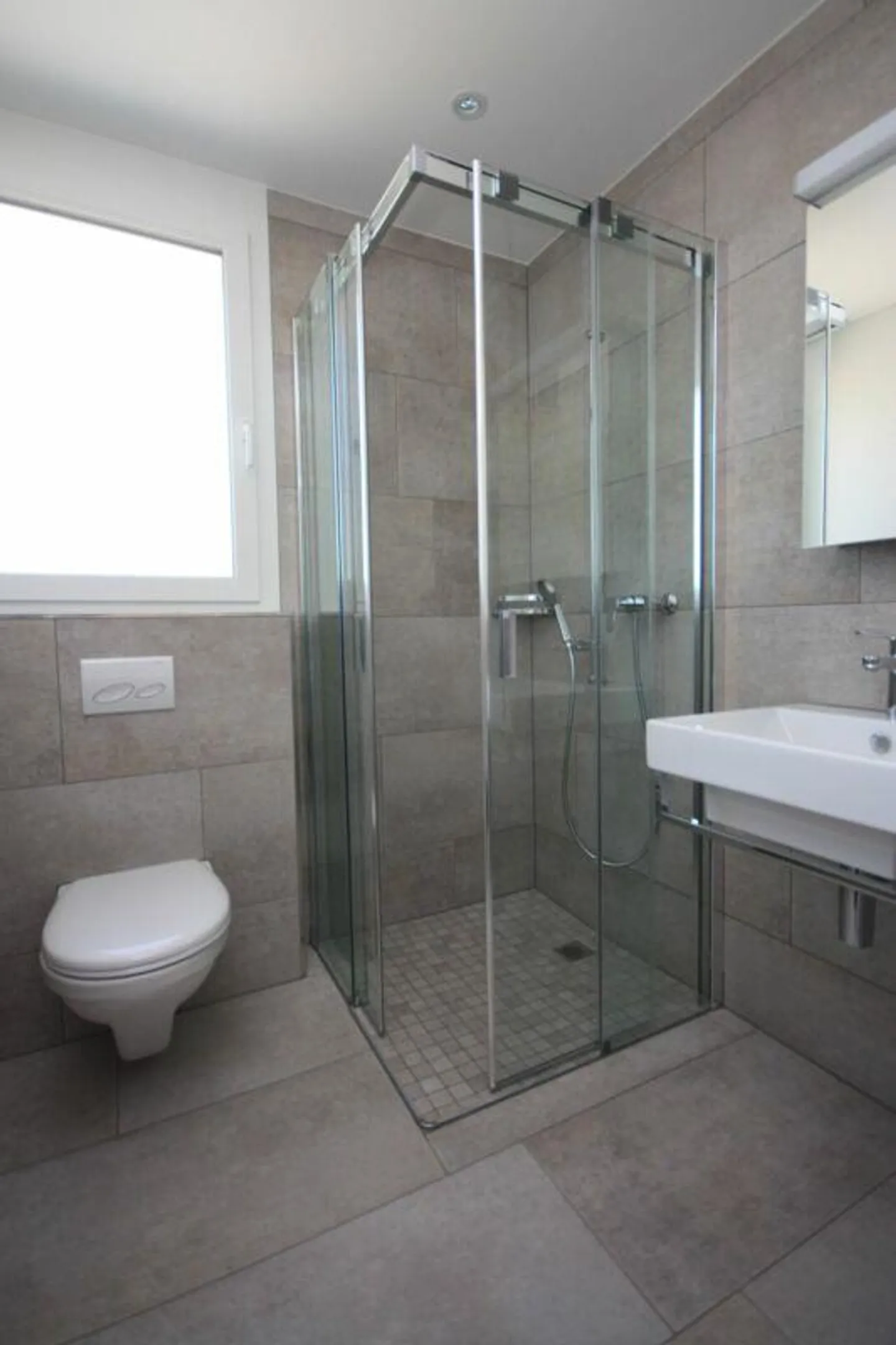 Exklusive 3 1/2 Zimmer-Attikawohnung - Foto 9 von 10