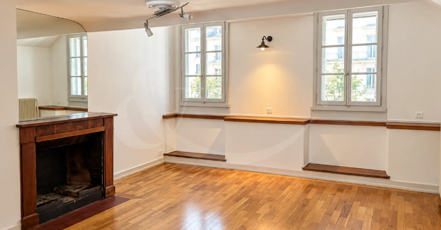 27 Ancienne Street, Charming 2.5 Room Apartment in Carouge - Photo 1 of 5