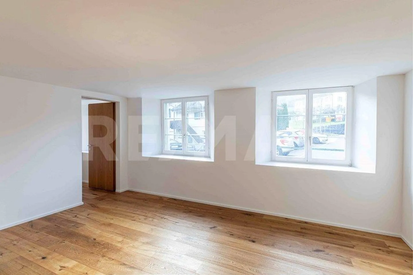 House with 7 rooms - Photo 8 of 13