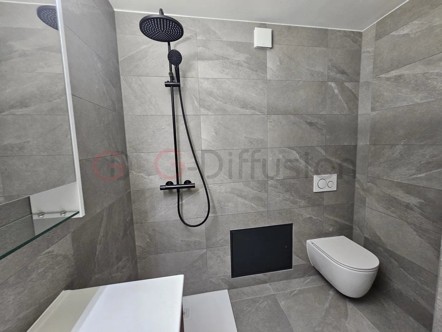 Magnifique appartement de 2.5 pièces rénové - Photo 4 sur 6