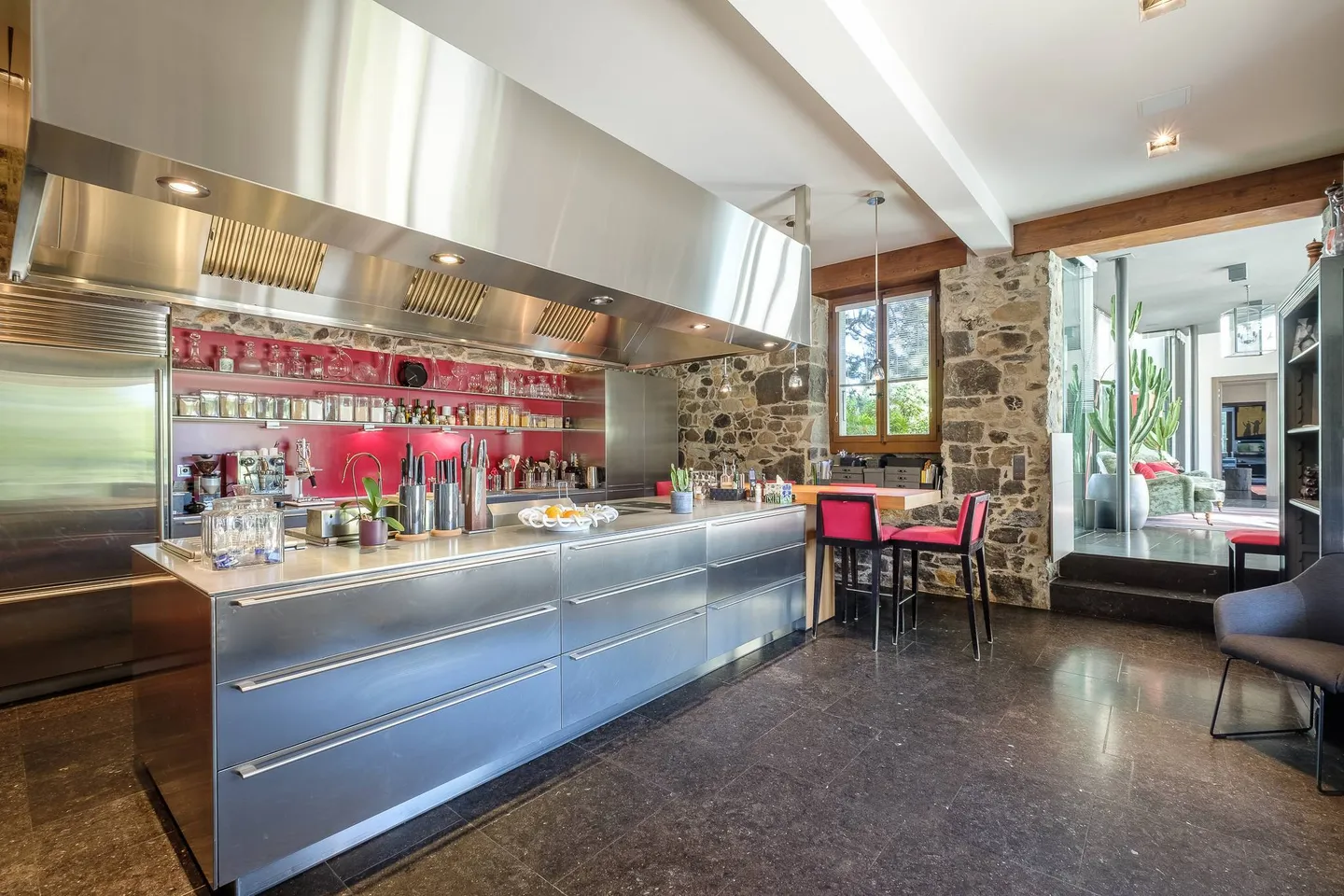 Splendida proprietà di carattere - Foto 3 di 6