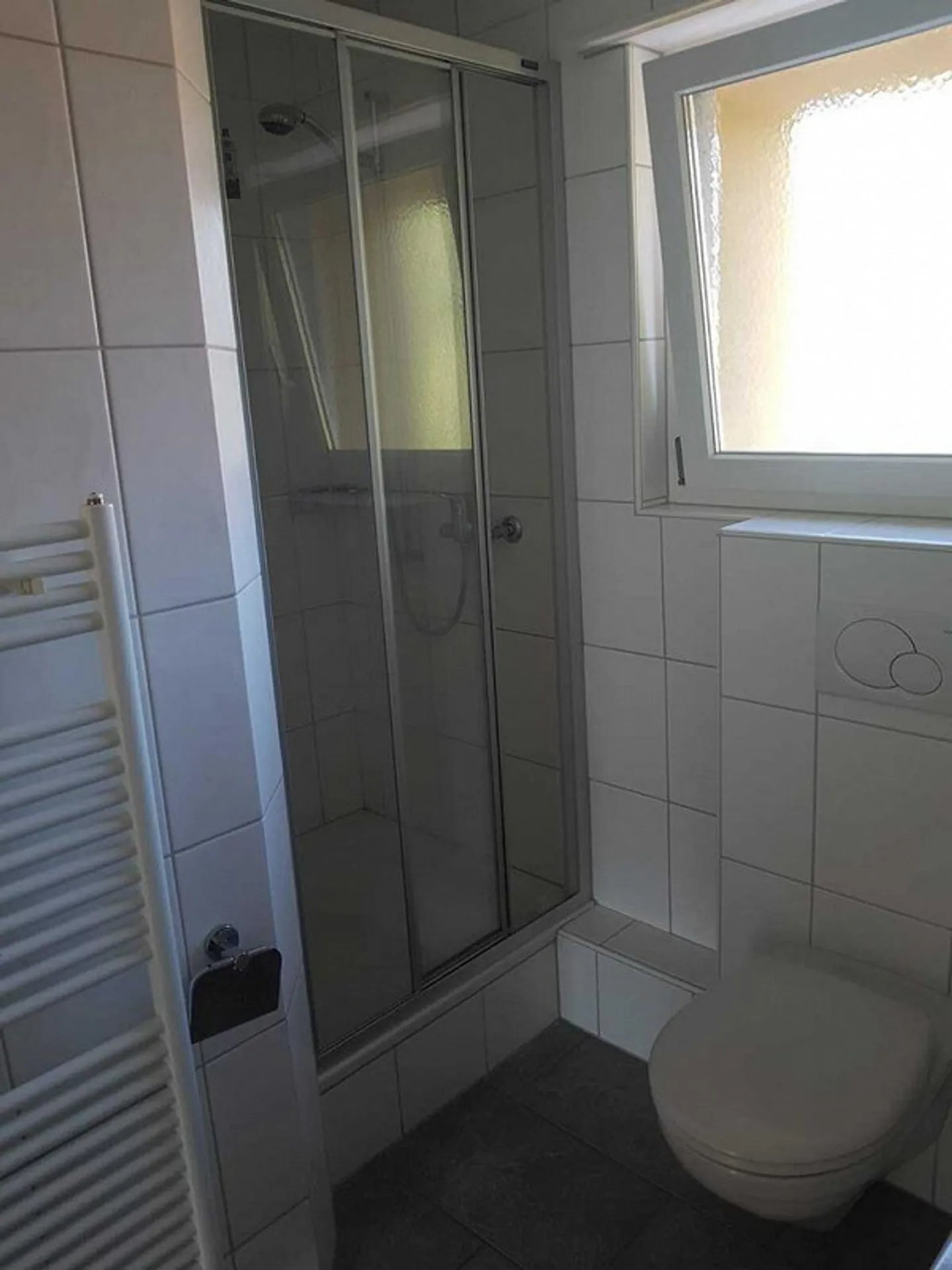 Bright apartment in quiet Aarepark - Photo 5 of 7