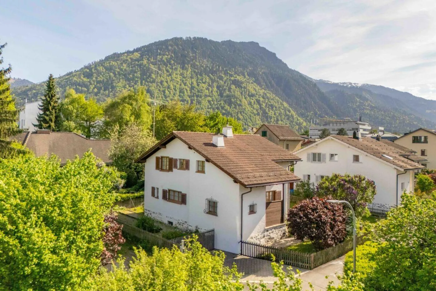 Charming old property with garden idyll near the center - Photo 11 of 13