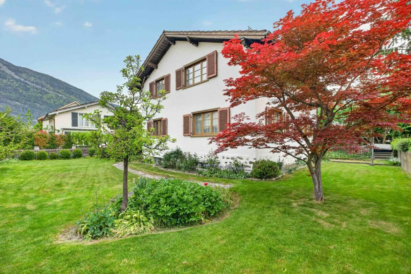 Charming old property with garden idyll near the center - Photo 10 of 13