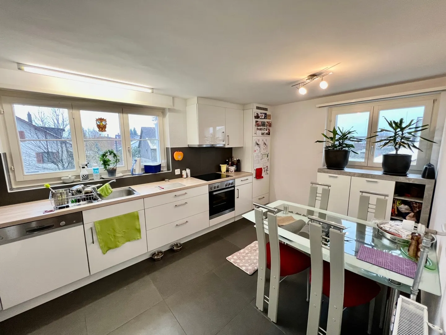 Quiet 4.5-room apartment with ideal location near the center of Bürglen - Photo 5 of 13