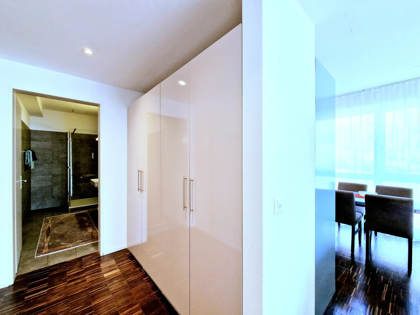 Appartamento ammobiliato in affitto - Foto 3 di 6