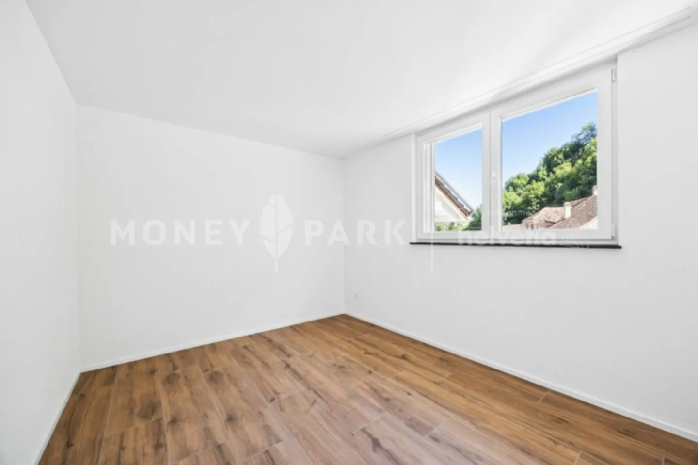 Moderne 5.5-Zimmer-Maisonettewohnung - sonnig, ruhig und familienfreundlich in Oberdorf - Foto 8 von 13