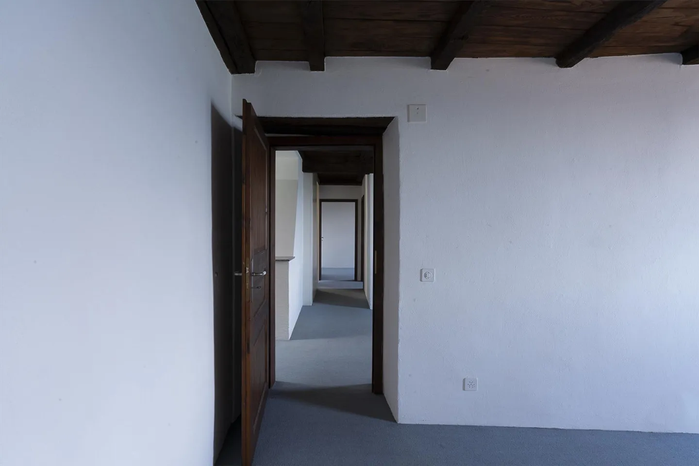 CADEMARIO in two-family house - Photo 10 of 16