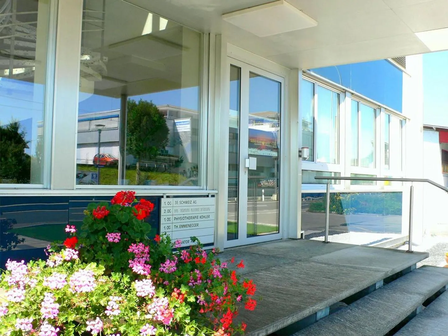 Bureaux attrayants et lumineux dans un emplacement privilégié entre Lucerne et Zug - Photo 9 sur 14