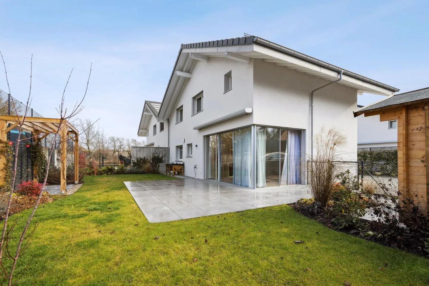 Villa contemporaine à Nyon - Photo 1 sur 12