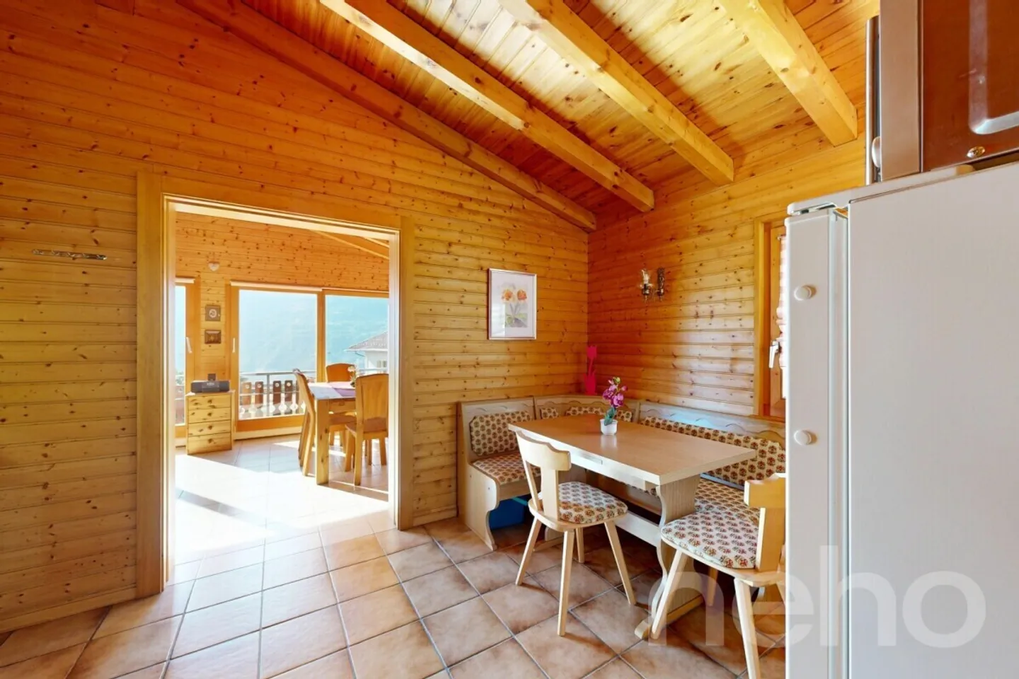 Ein charmantes Chalet mit atemberaubendem Blick nach Süden - Foto 11 von 12