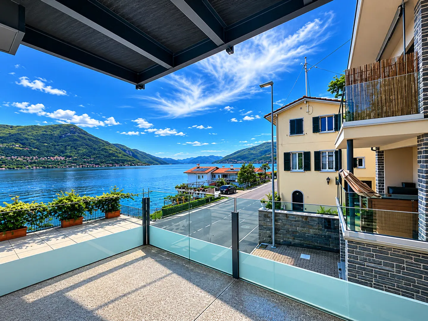 BRISSAGO - VENDU APPARTEMENT LUMINEUX 3.5 CHAMBRES AVEC VUE IMPRENABLE SUR LE LAC - Photo 4 sur 11