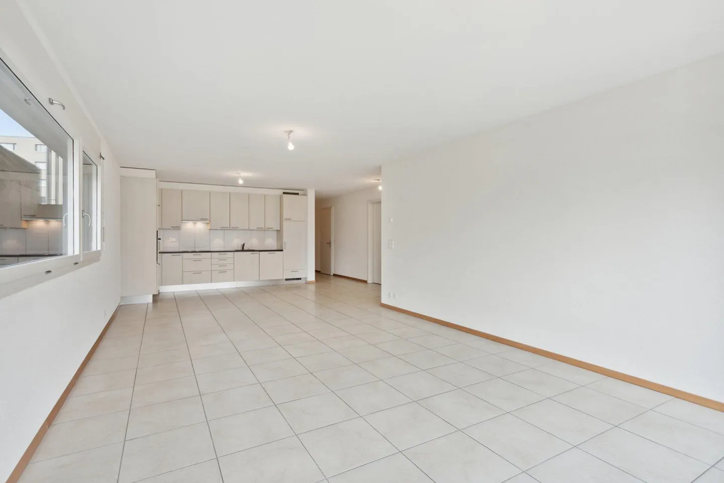 A modern apartment with everything you need - Photo 9 of 9