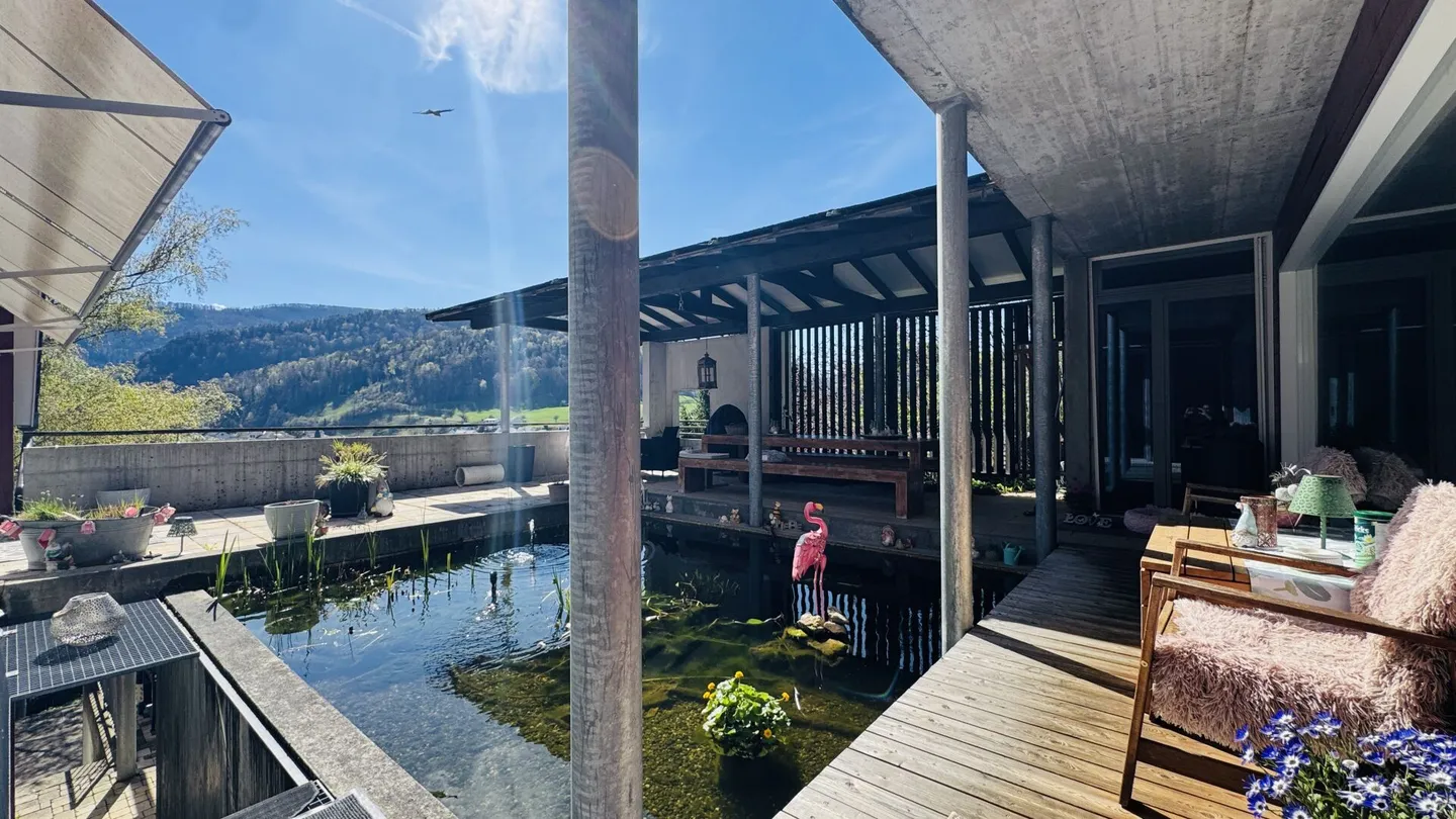 Architektenhaus mit Pool und Aussicht - Foto 23 von 40