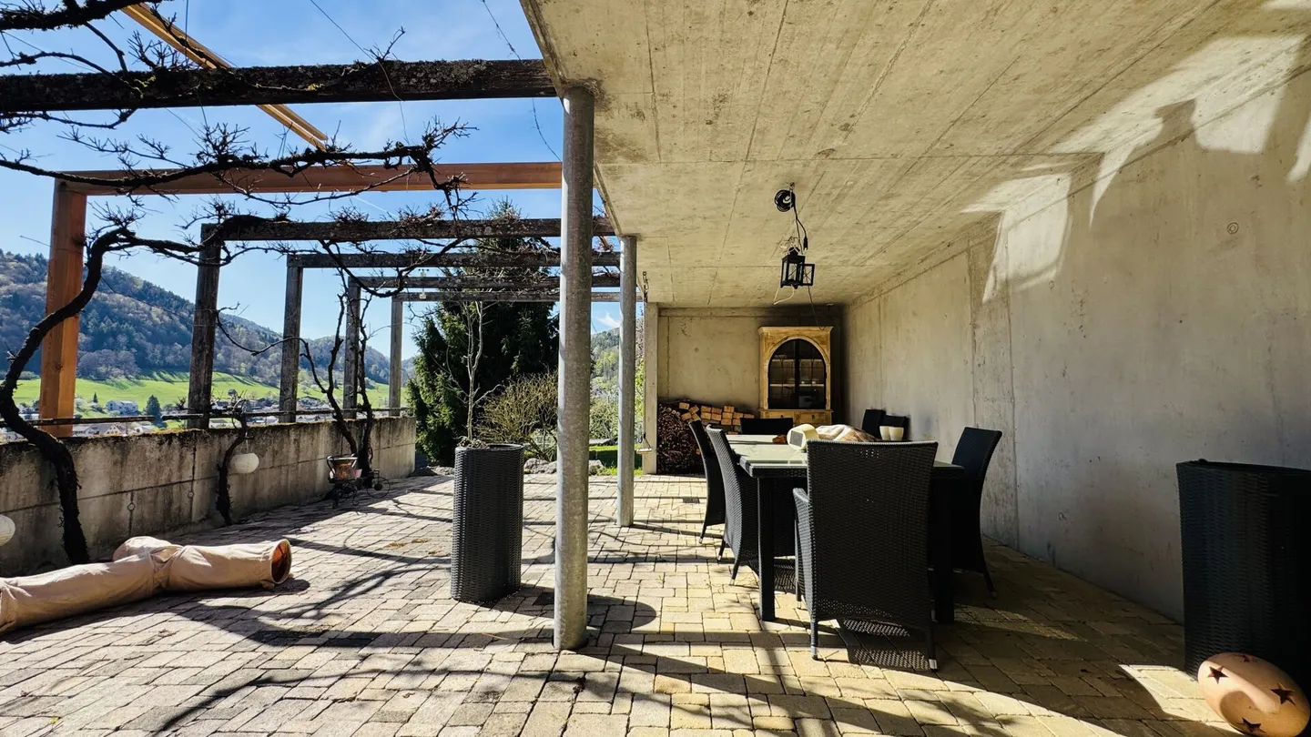 Architektenhaus mit Pool und Aussicht - Foto 31 von 40