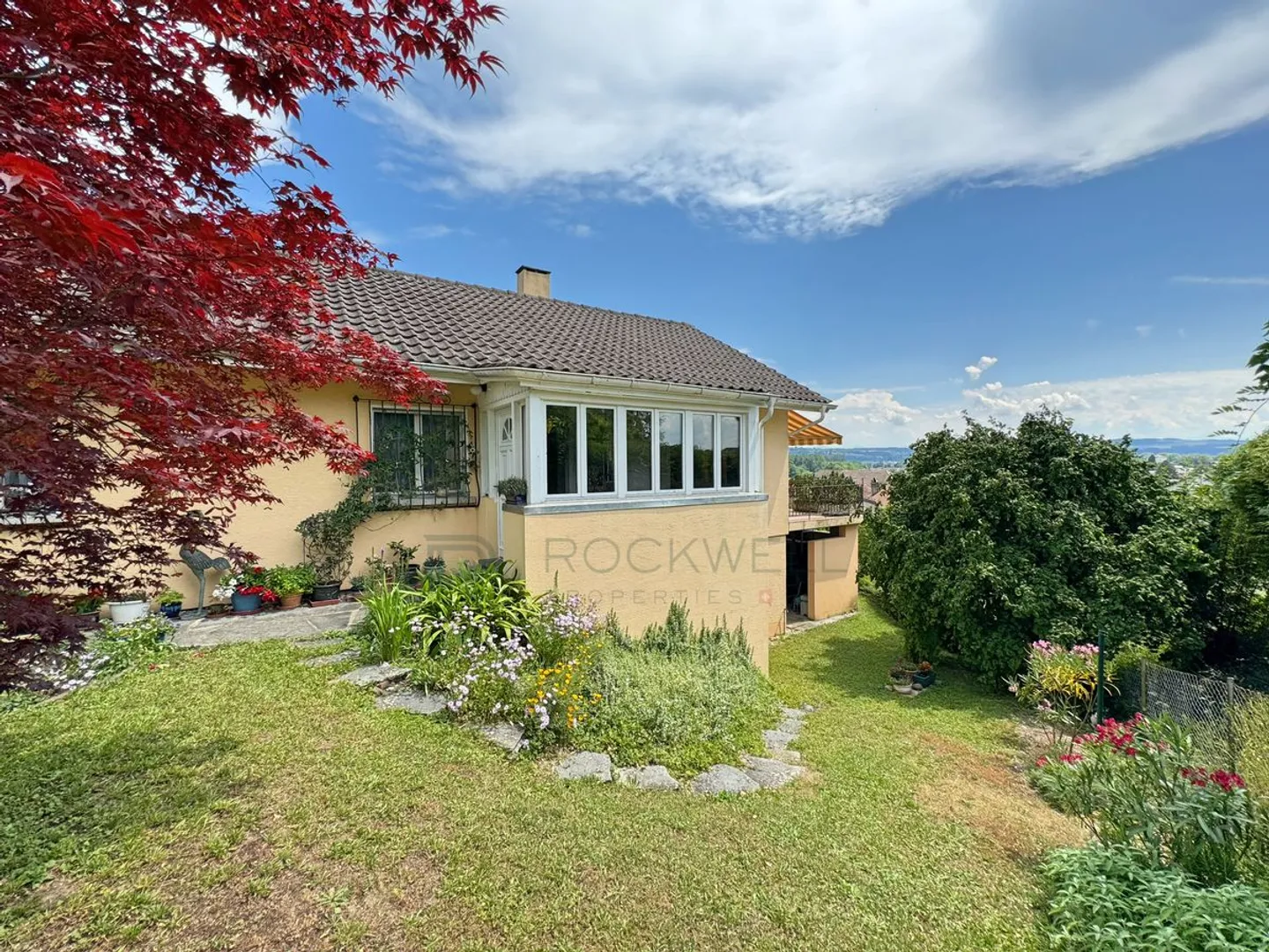 Einfamilienhaus mit 180° Blick - Foto 2 von 12