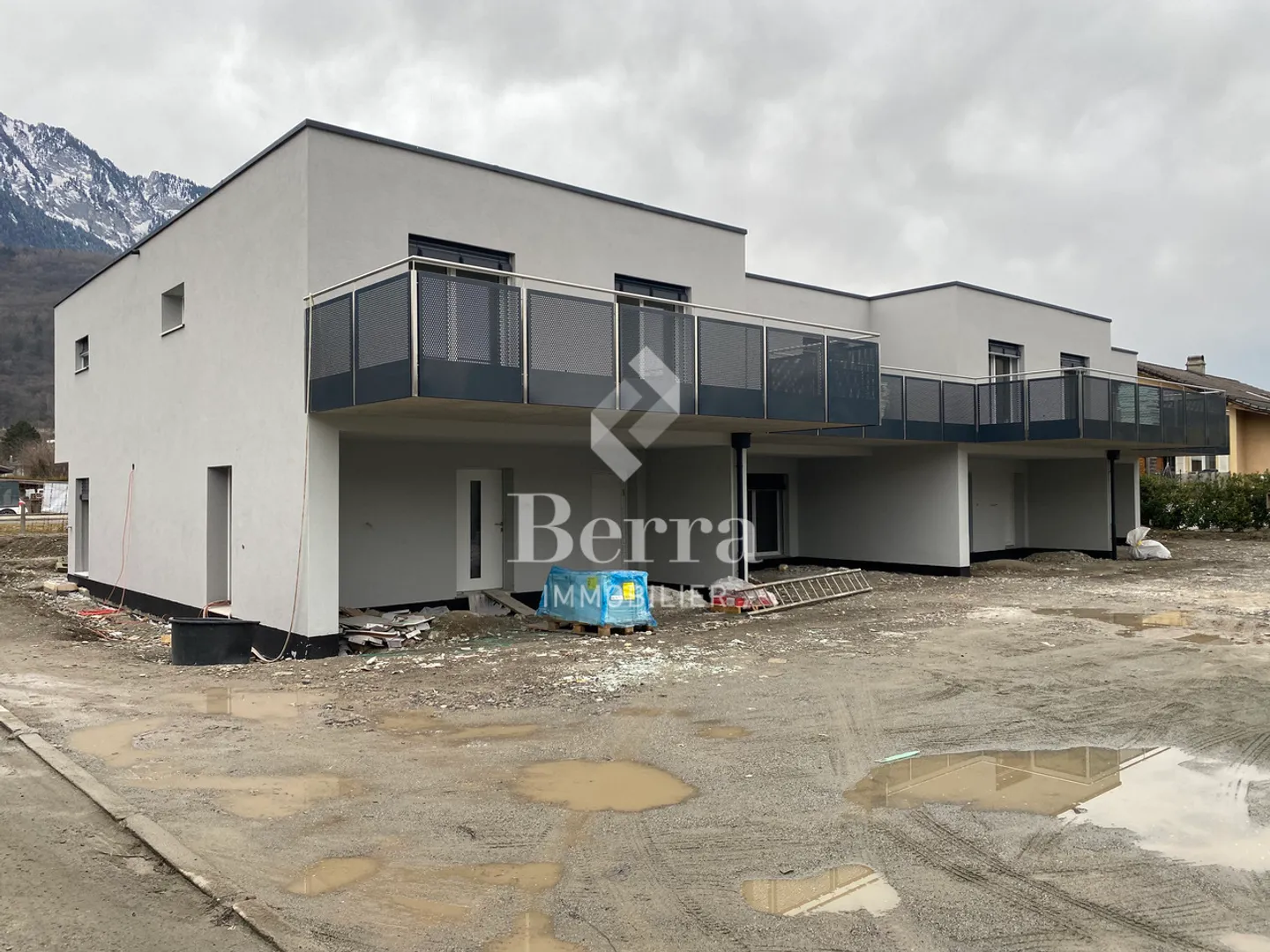 Last corner villa in Collombey-Muraz! Delivery end of 2025 - Photo 2 of 11