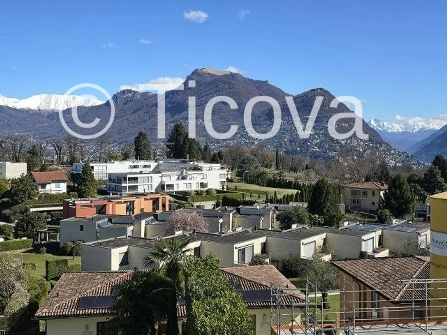 Apartment Building in Lugano - Photo 3 of 20