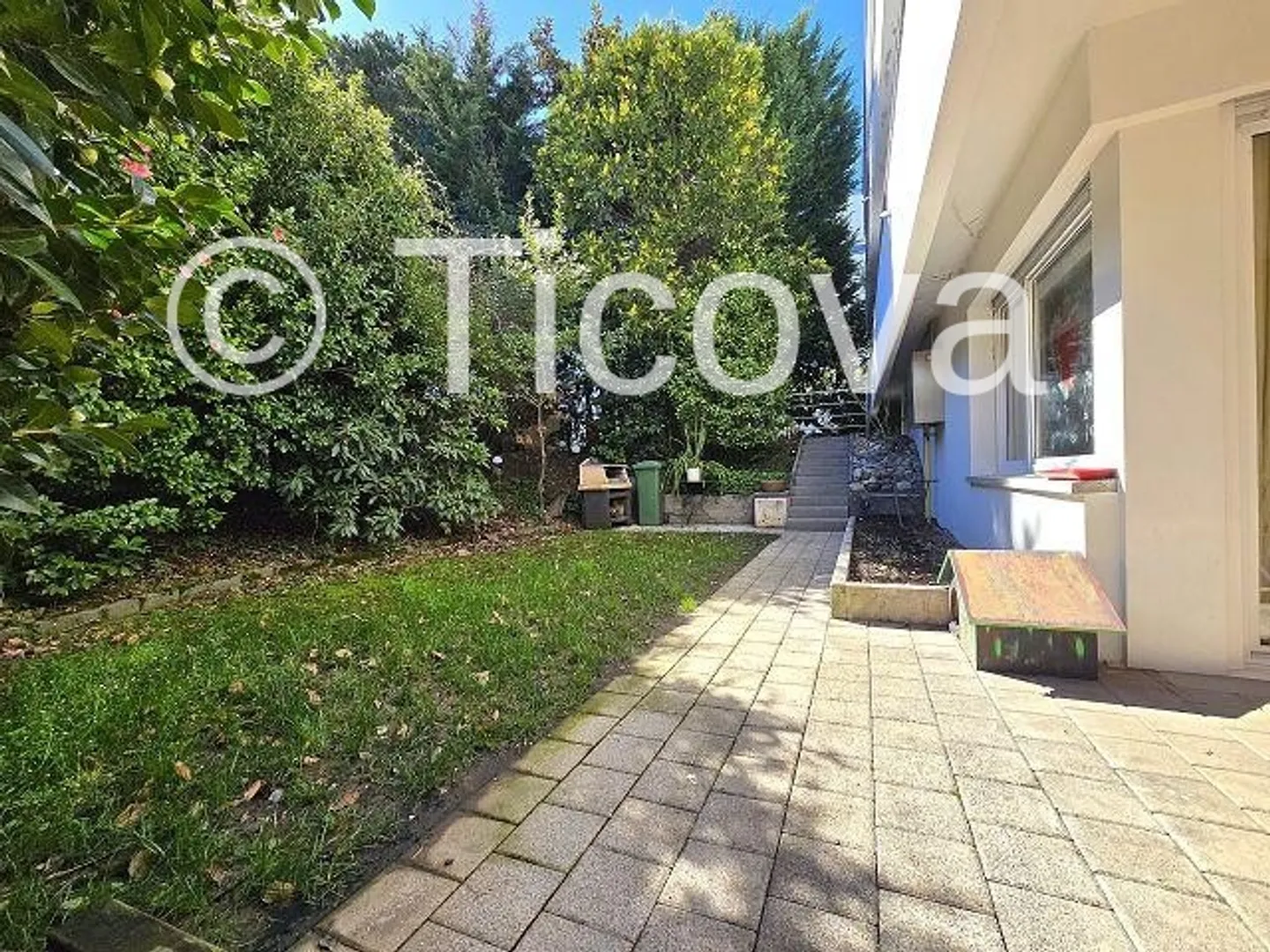 Apartment Building in Lugano - Photo 14 of 20