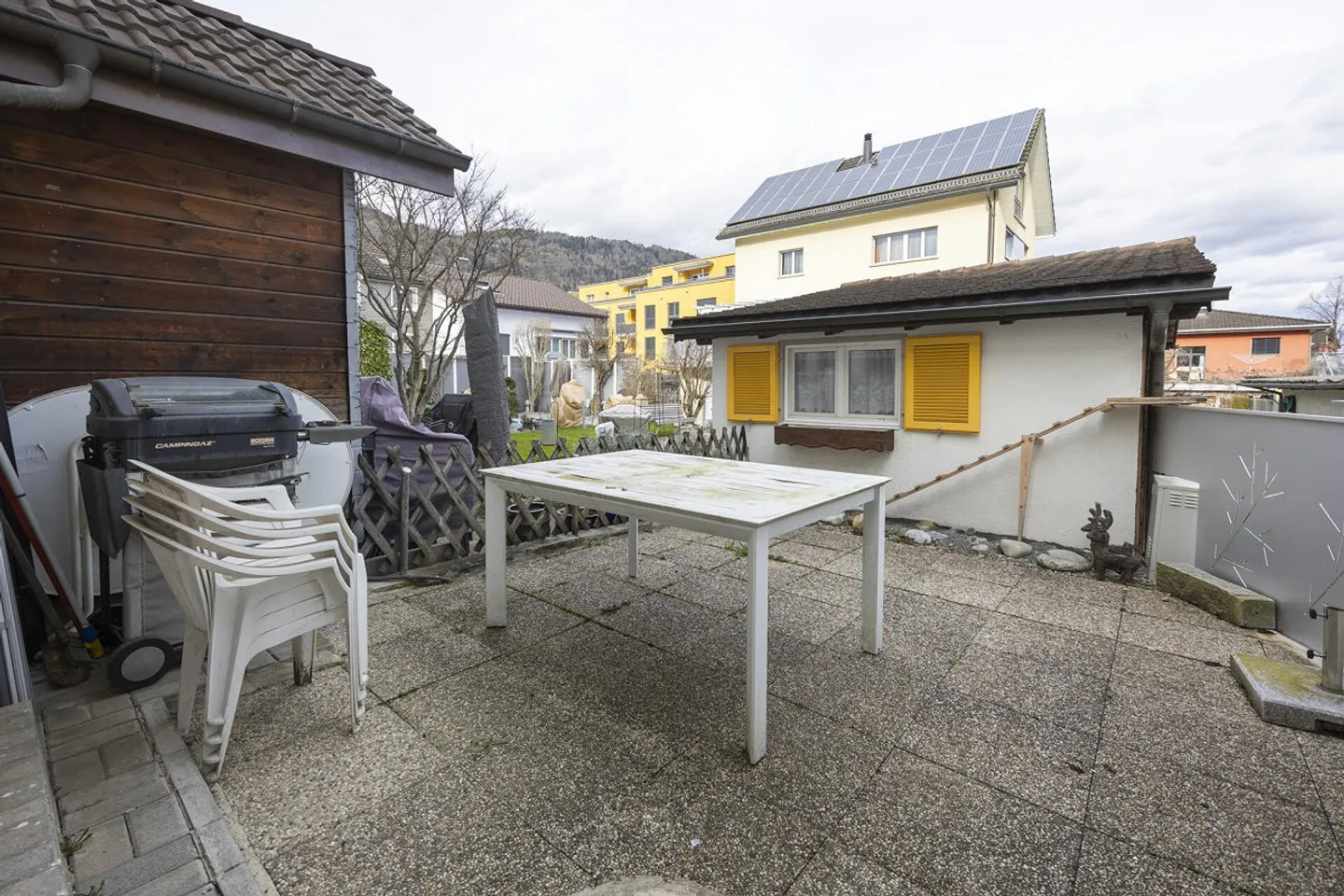 Maison individuelle polyvalente avec appartement - Photo 13 sur 15