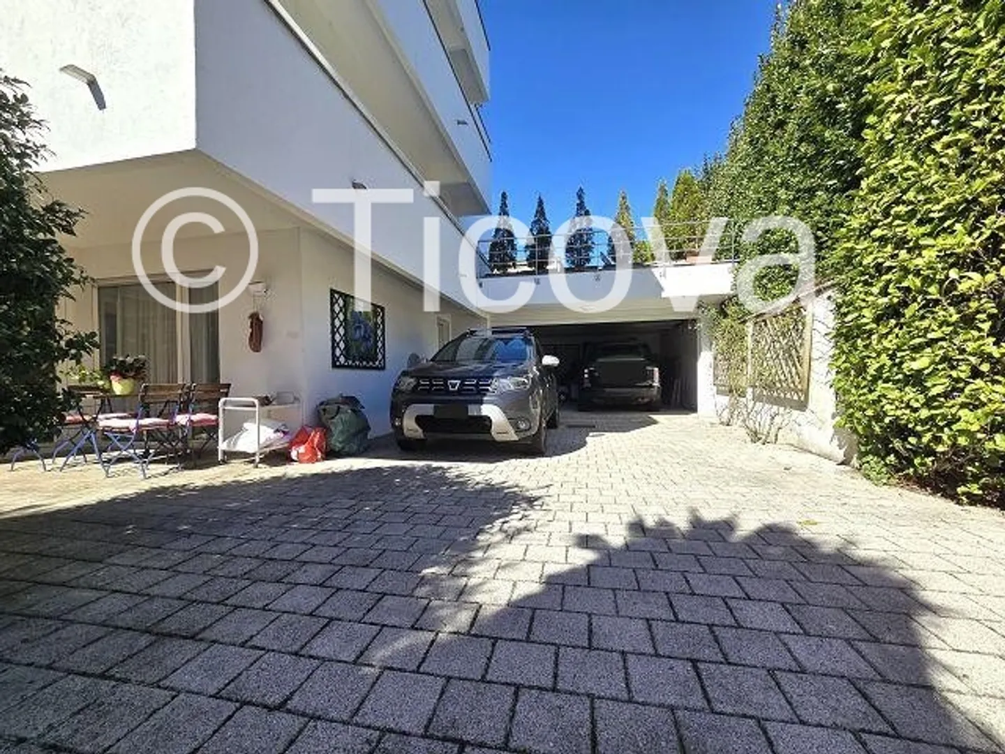 Apartment Building in Lugano - Photo 12 of 20