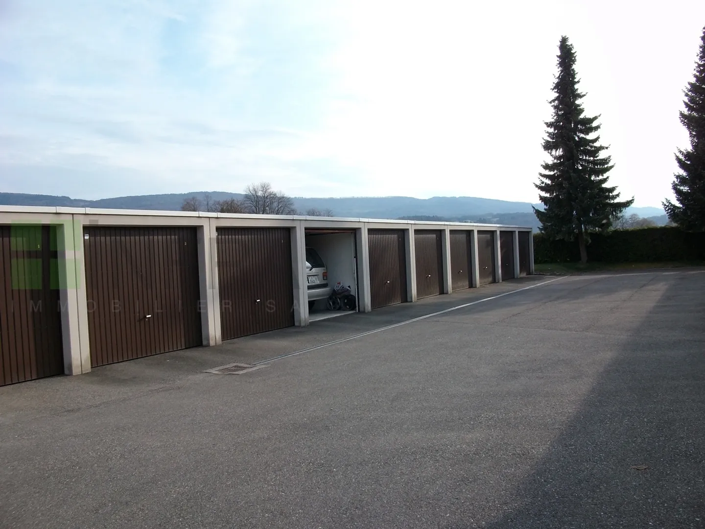 Garage à louer - Photo 1 sur 4