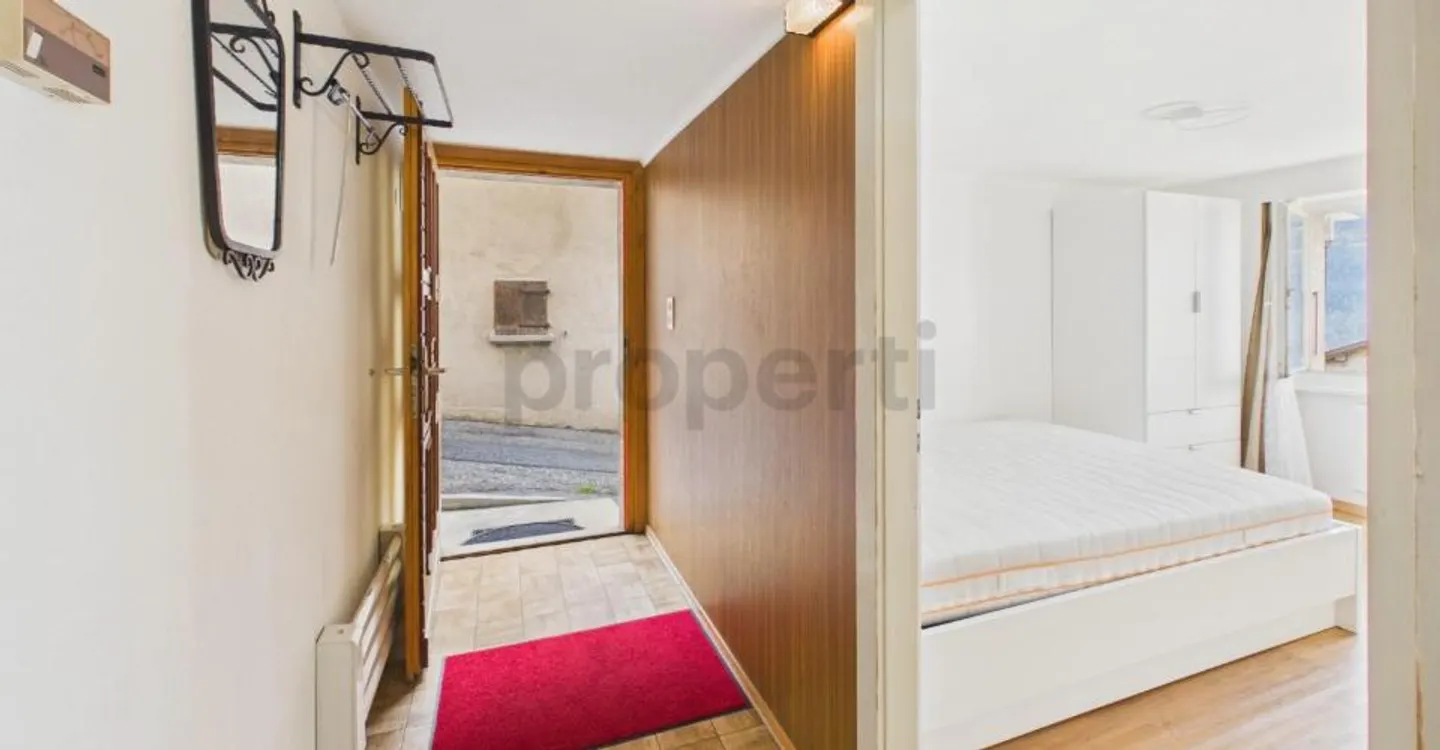 Charming Renovated Home in Wallis - Photo 4 of 11