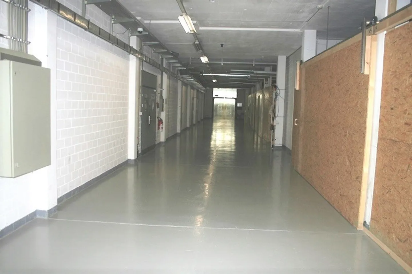 Industry - Photo 4 of 30