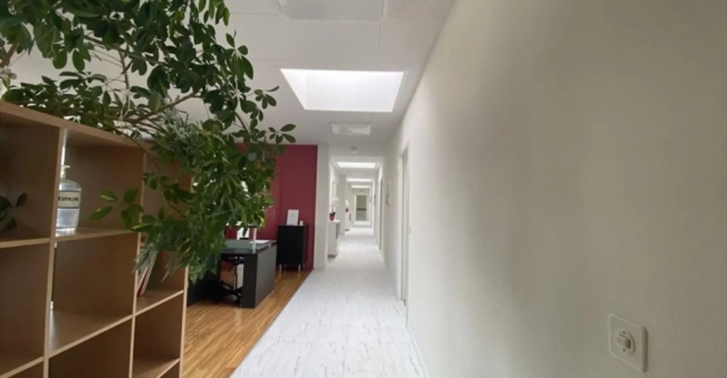 Mischgenutztes Gebäude mieten - Foto 7 von 7