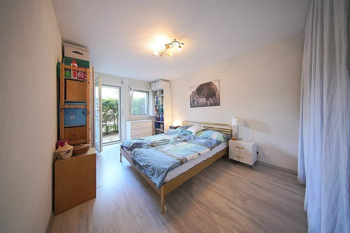 Spacieux appartement avec jardin - Photo 9 sur 13