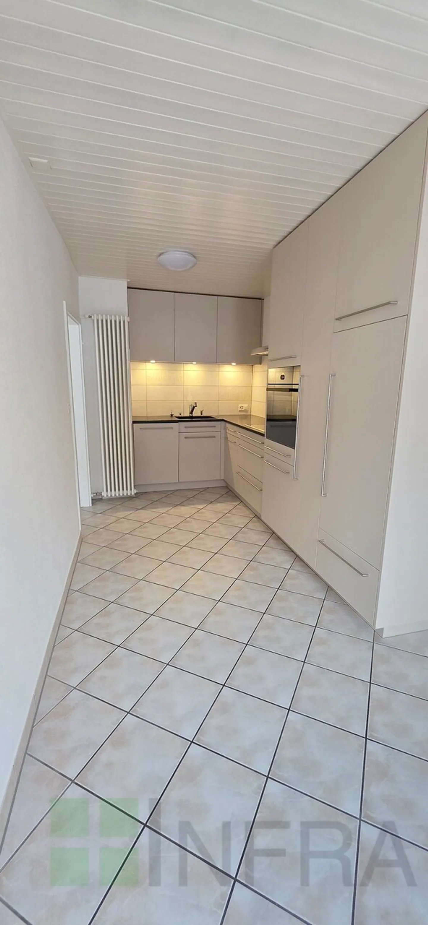 Beautiful 3.5 rooms - Integrated washer/dryer - Photo 3 of 13