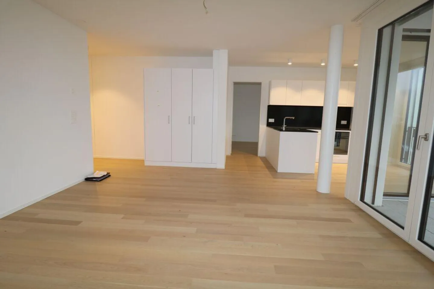 Appartamento 2.5 locali a Neuhausen am Rheinfall - Foto 3 di 7