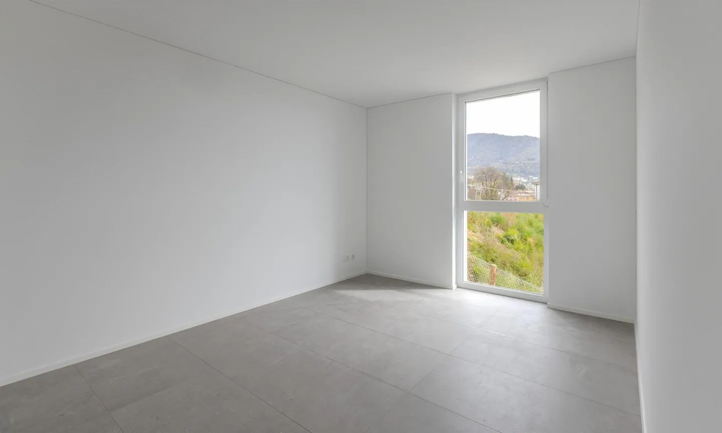 NUOVO E SPAZIOSO APPARTAMENTO 3.5 STANZE CON TERRAZZA A CASTEL SAN PIETRO - Foto 7 di 10