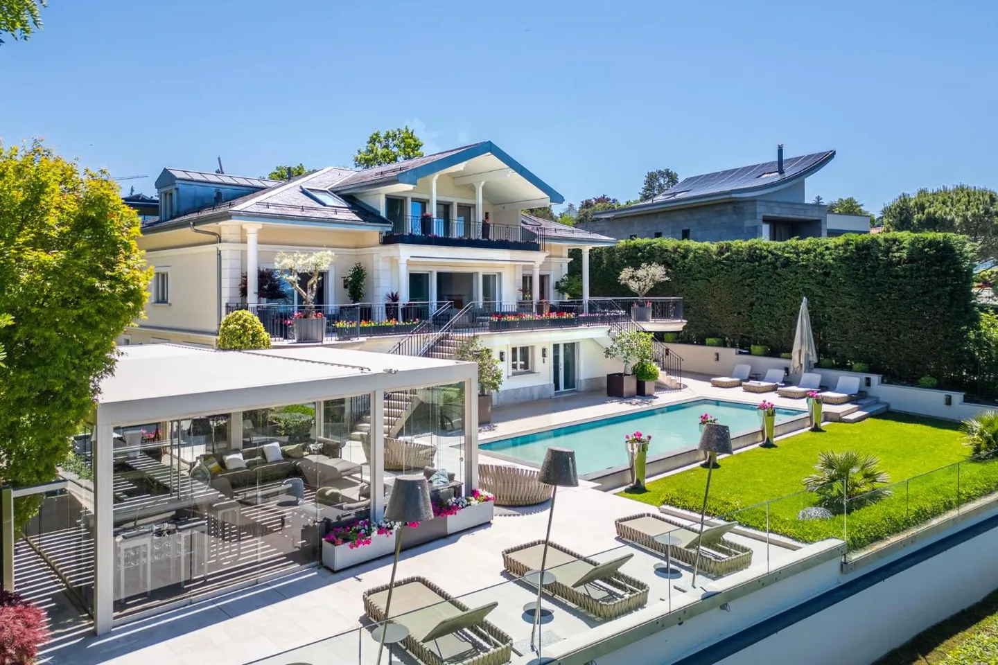 Villa eccezionale con vista libera sul lago - Foto 1 di 13