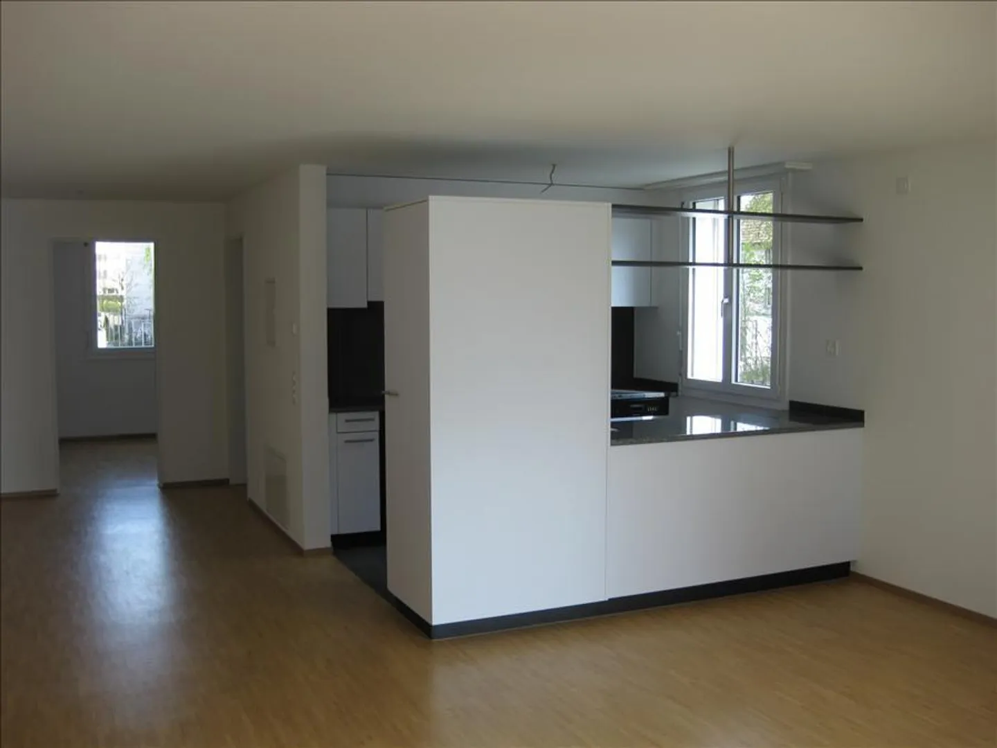 Stilvolles Apartment mit Terrasse - Foto 3 von 8