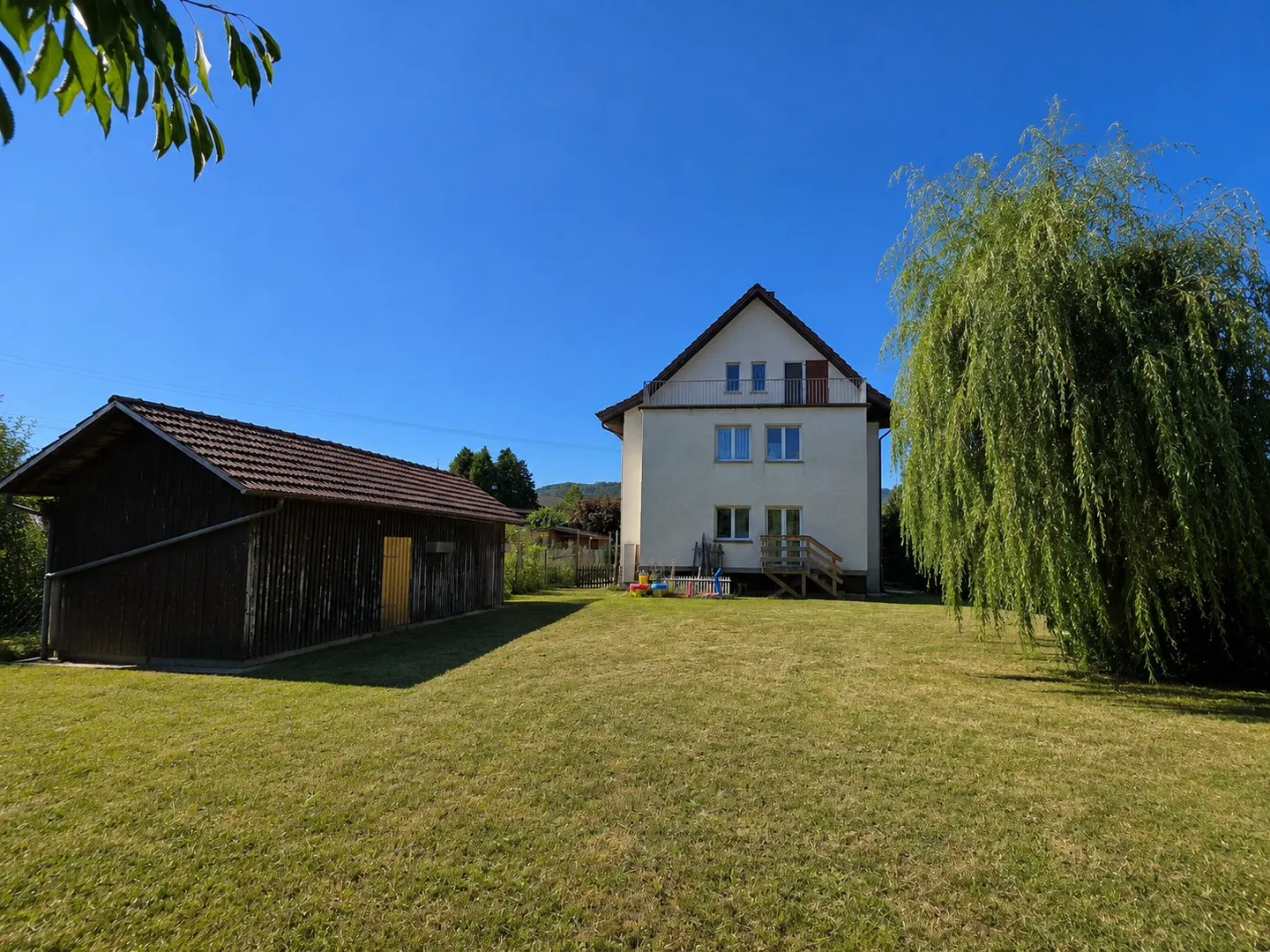 Spacious Family Home in Courgenay - Photo 3 of 34