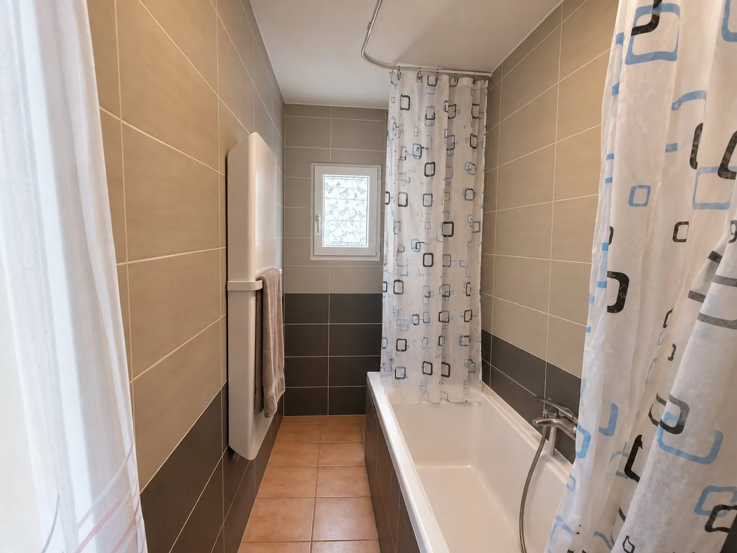 Spacious Family Home in Courgenay - Photo 21 of 34