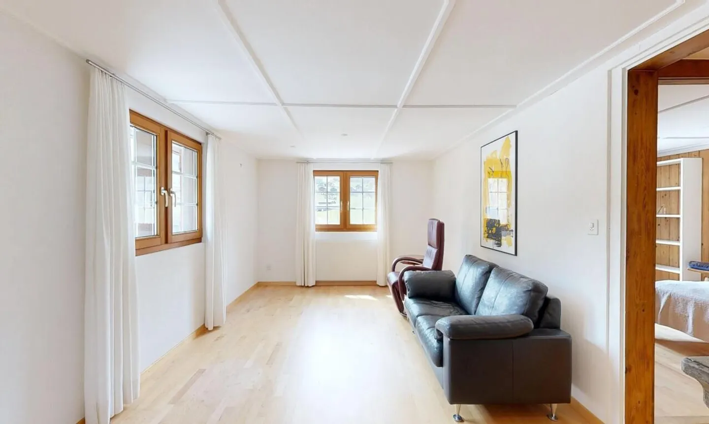 Charmante 5.5 Zimmer Wohnung - Foto 2 von 11