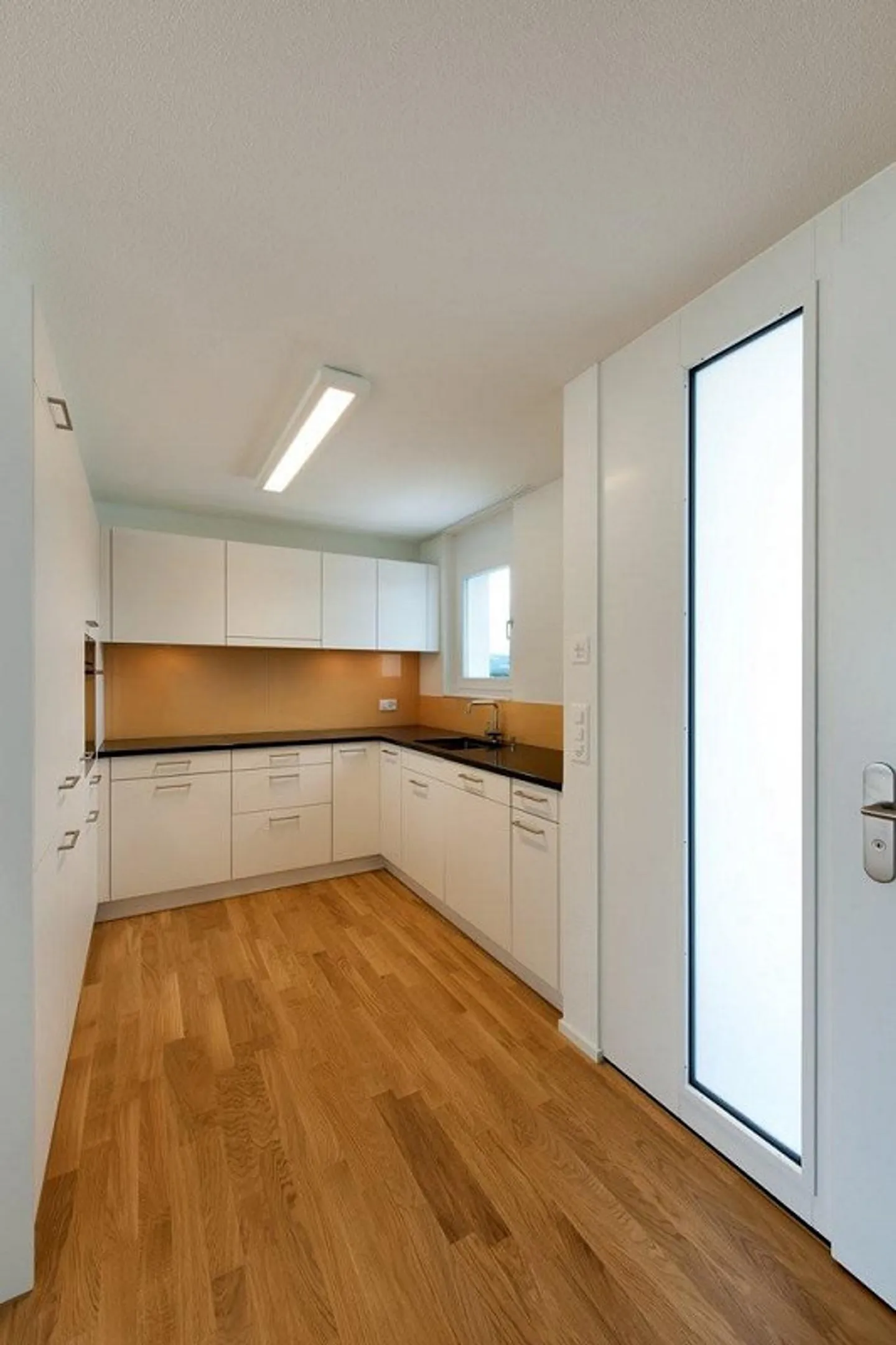 Appartamento attico con grande terrazza - Foto 2 di 10