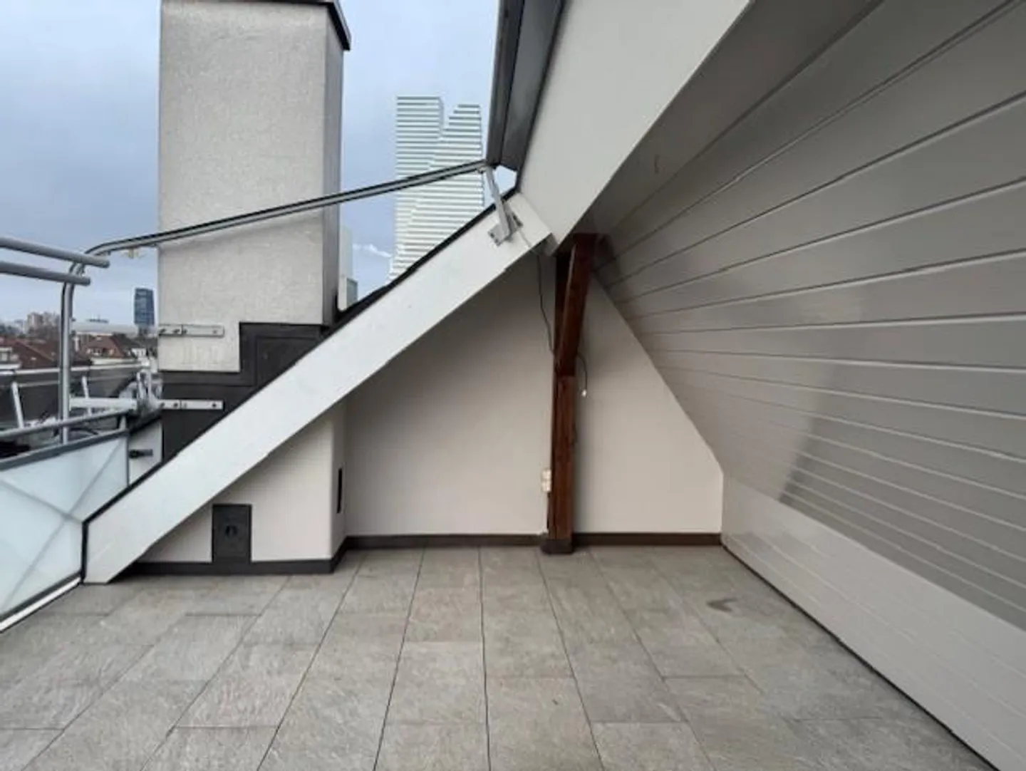 Exceptional Penthouse Apartment in Art Nouveau Building - Photo 11 of 14