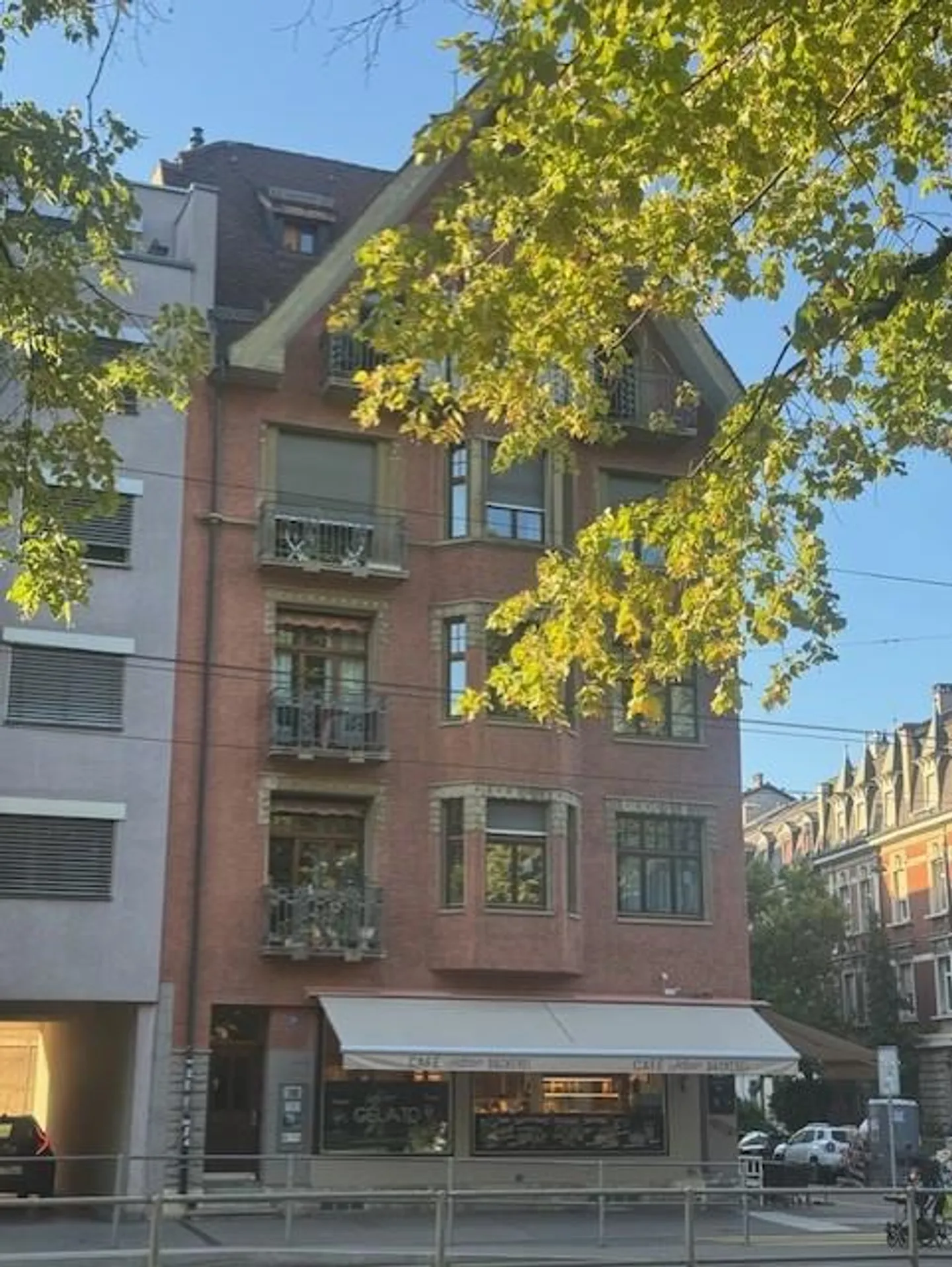 Exceptional Penthouse Apartment in Art Nouveau Building - Photo 14 of 14