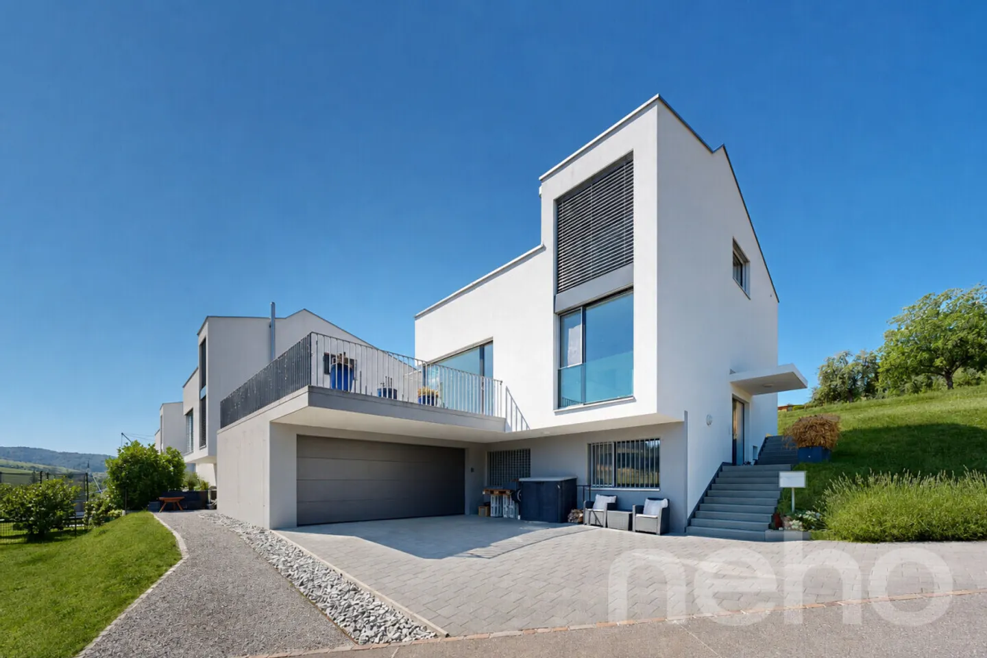 Modernes Zuhause mit unverbaubarer Weitsicht und viel Wohnkomfort - Photo 3 sur 12