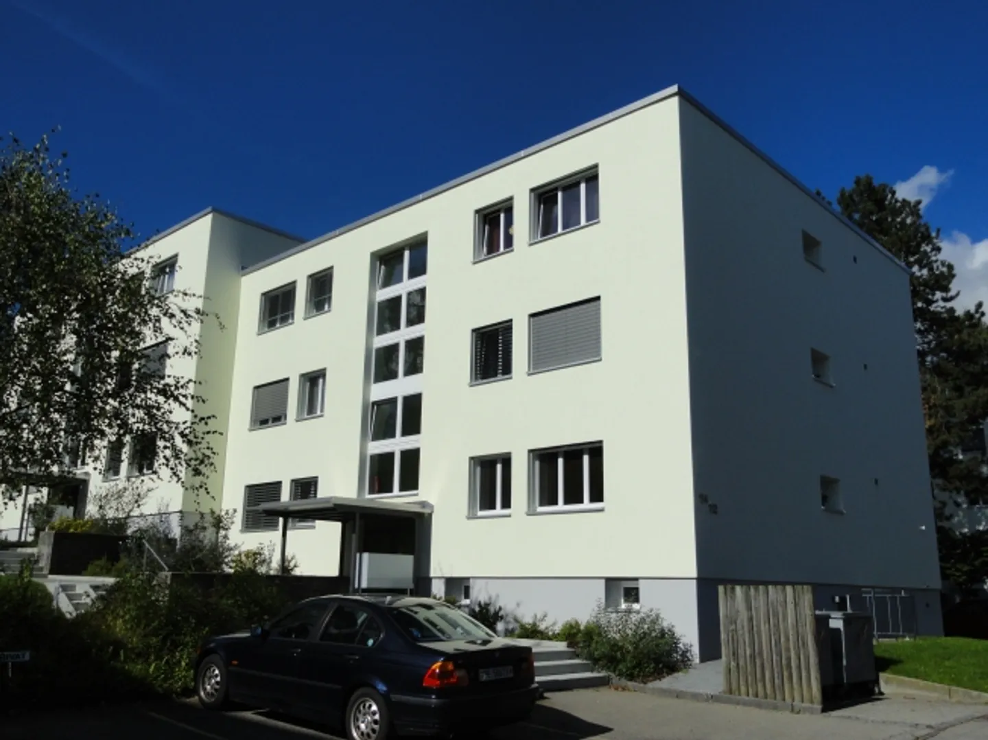 Charming Apartment in Quiet Area - Photo 1 of 1