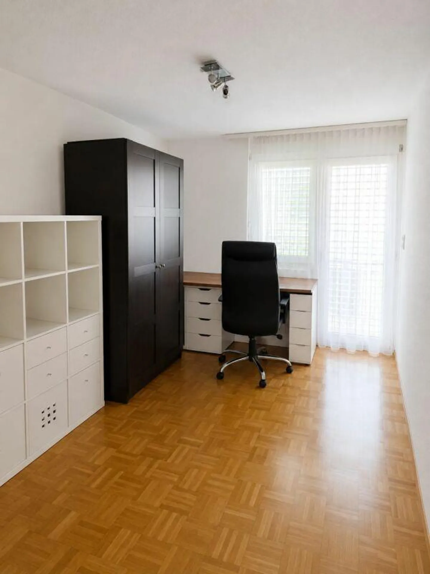 Geräumige Familienwohnung in zentraler Lage - Foto 4 von 11