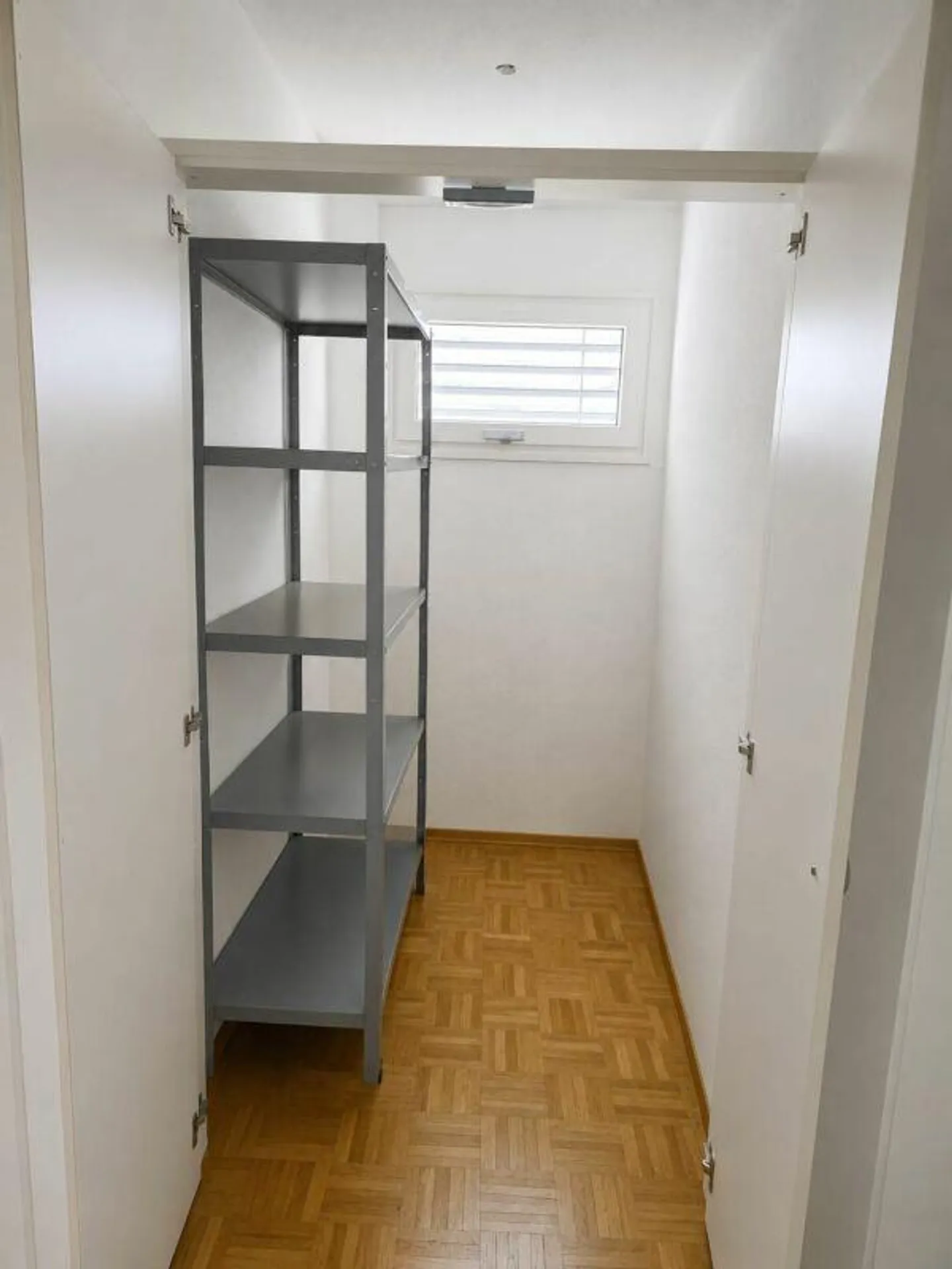 Geräumige Familienwohnung in zentraler Lage - Foto 7 von 11