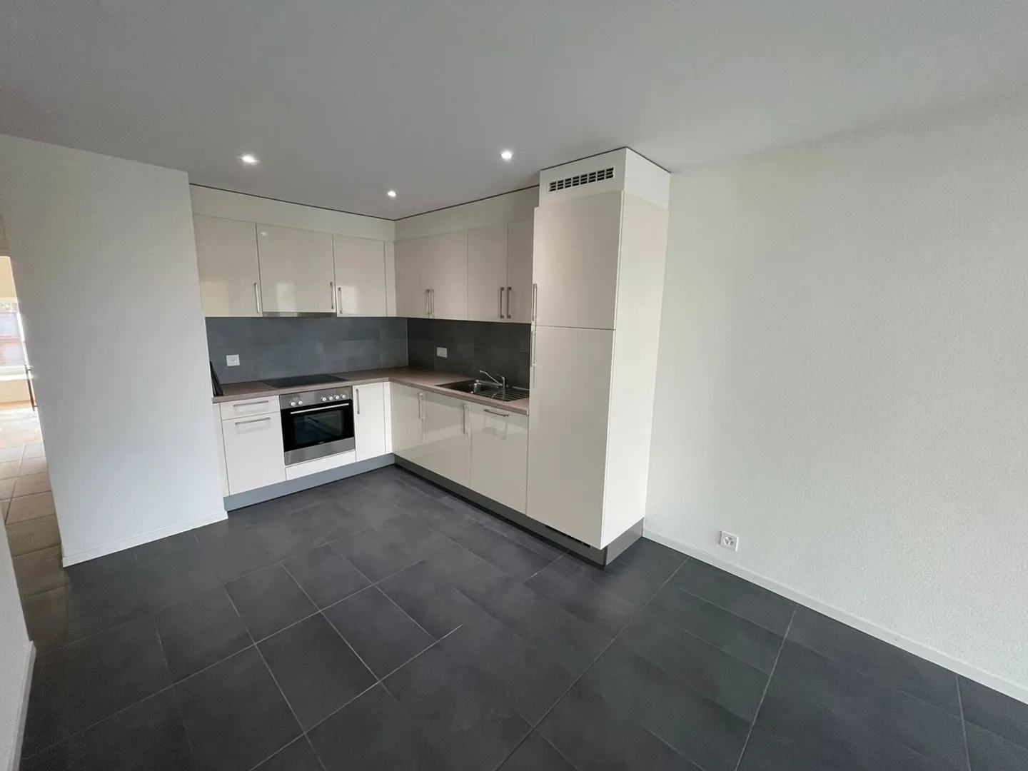 Appartamento 2.5 locali al 1° piano - Foto 2 di 10